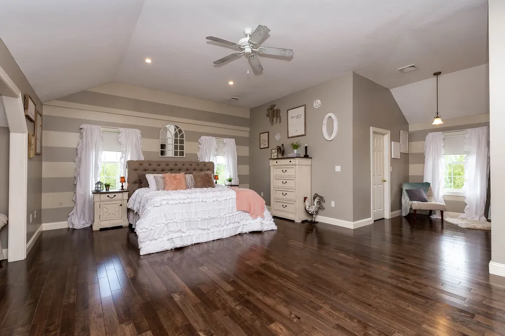 122 Greenview Drive Loudon NH 03307