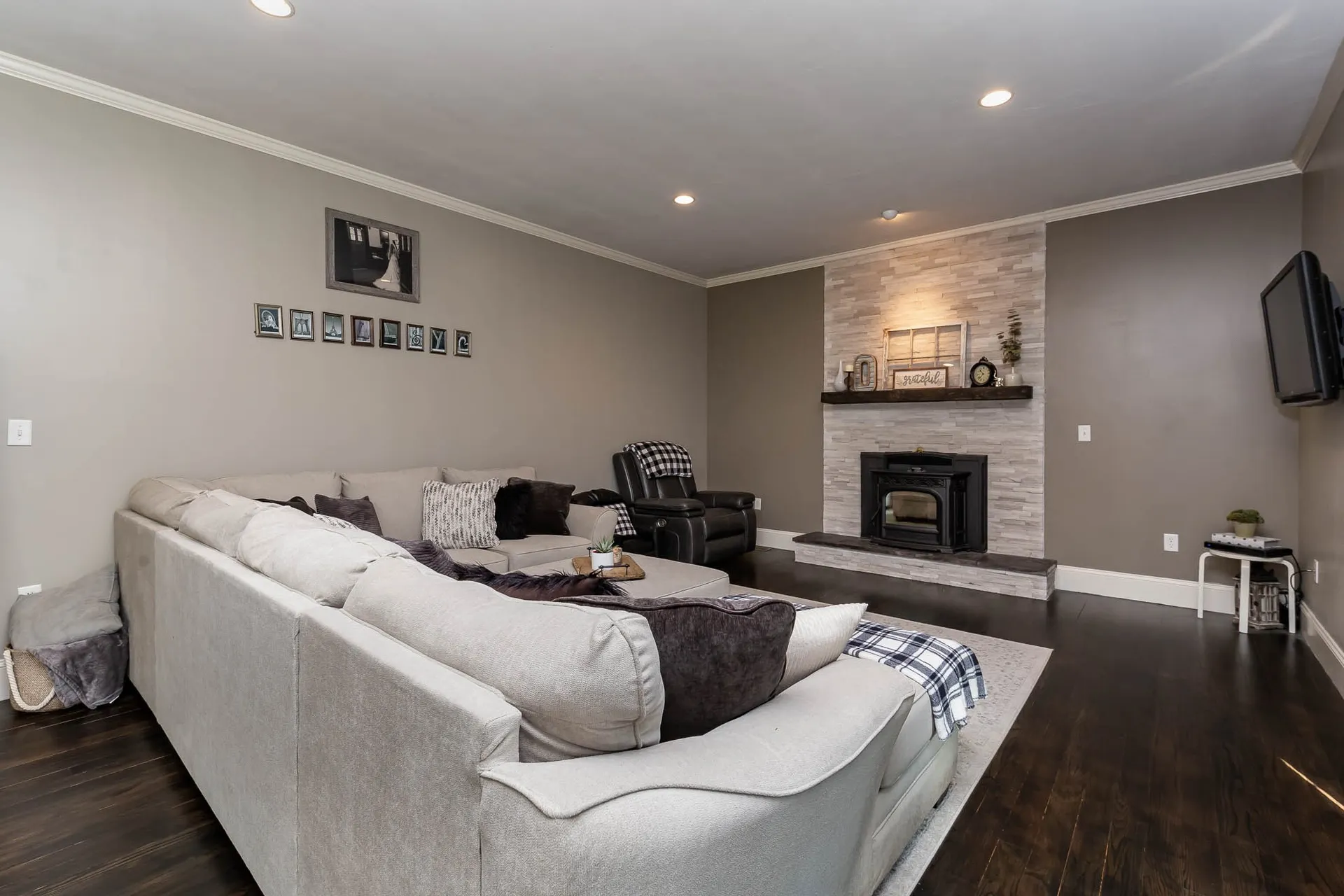 122 Greenview Drive Loudon NH 03307