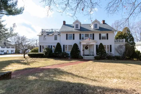2510 Elm Street Manchester NH 03104