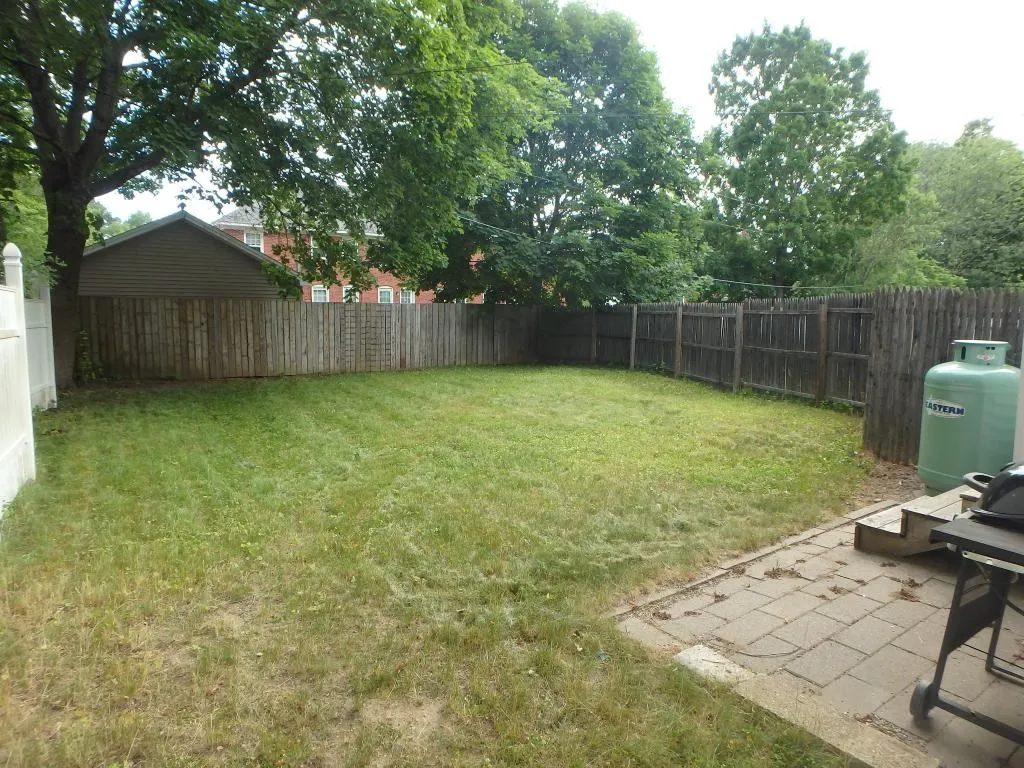 2-4 Forest Street Newmarket NH 03857
