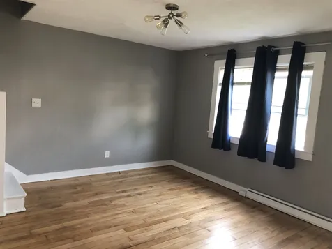 2-4 Forest Street Newmarket NH 03857