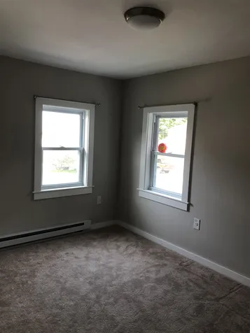 2-4 Forest Street Newmarket NH 03857