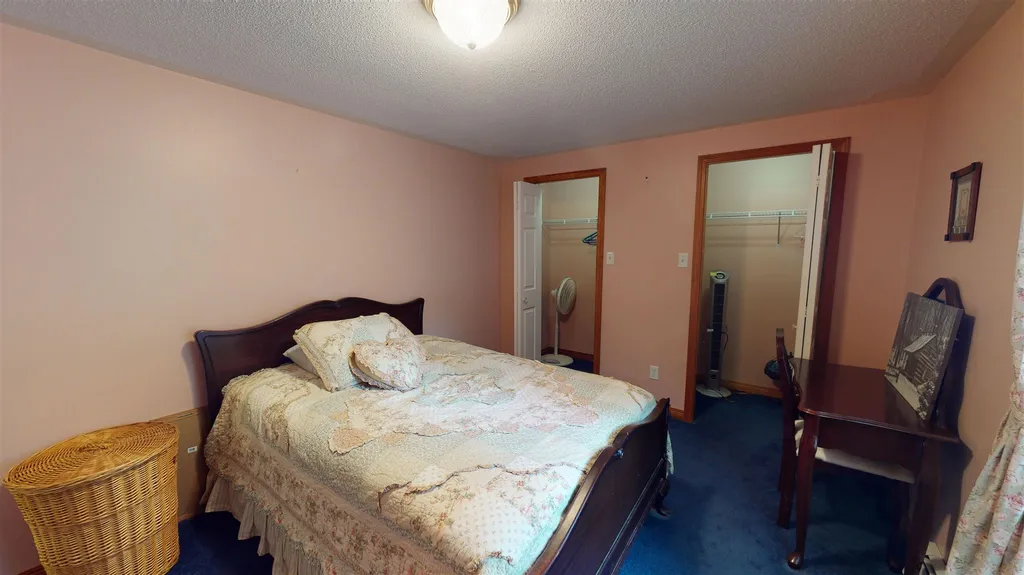 30 Knobby Way Rochester NH 03867