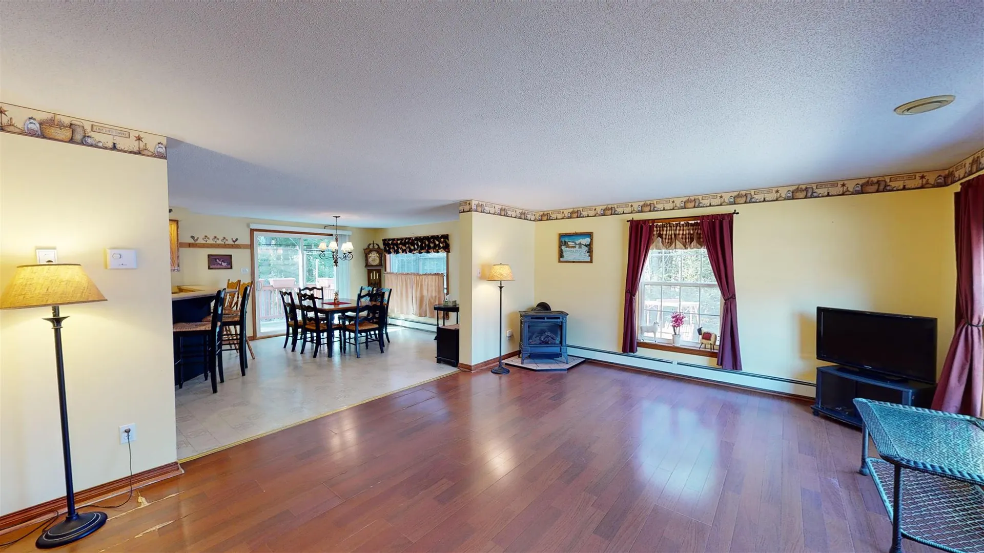 30 Knobby Way Rochester NH 03867
