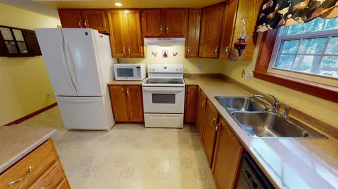 30 Knobby Way Rochester NH 03867