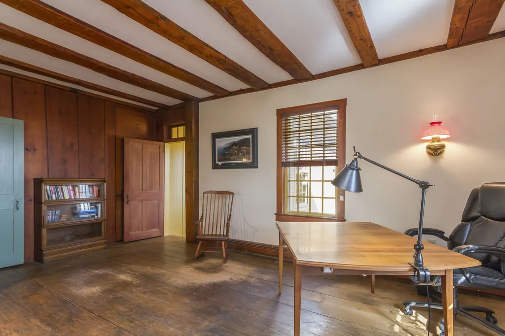7518 Currier Road Loudon NH 03307