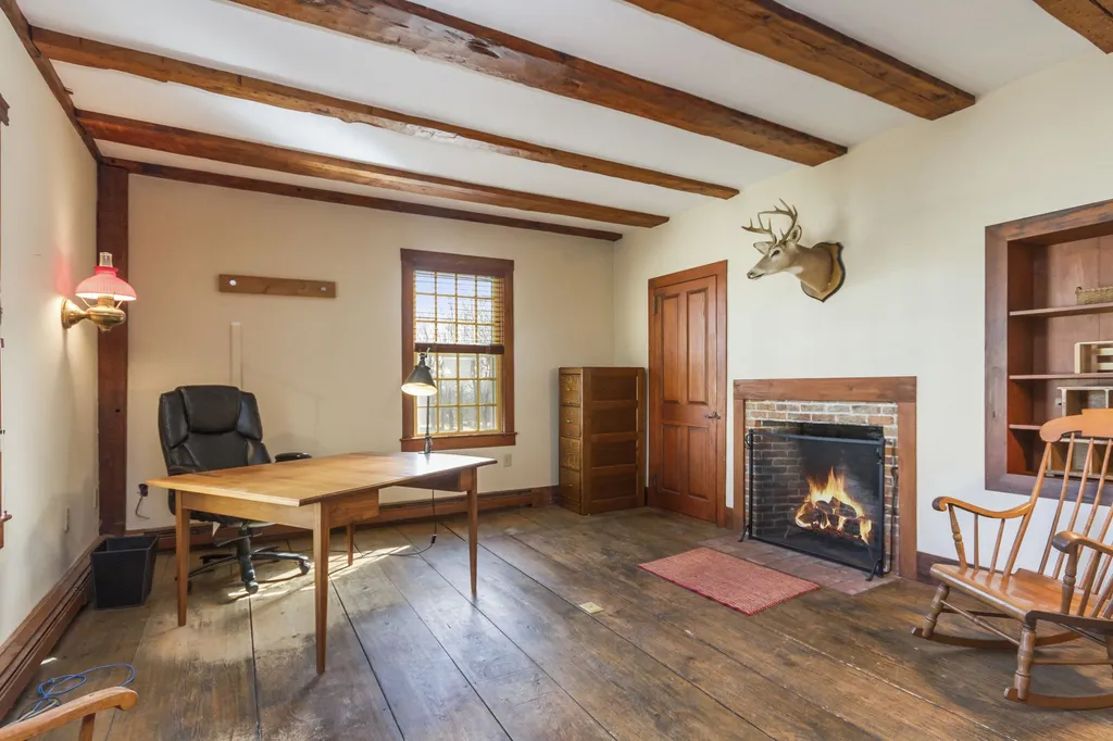 7518 Currier Road Loudon NH 03307