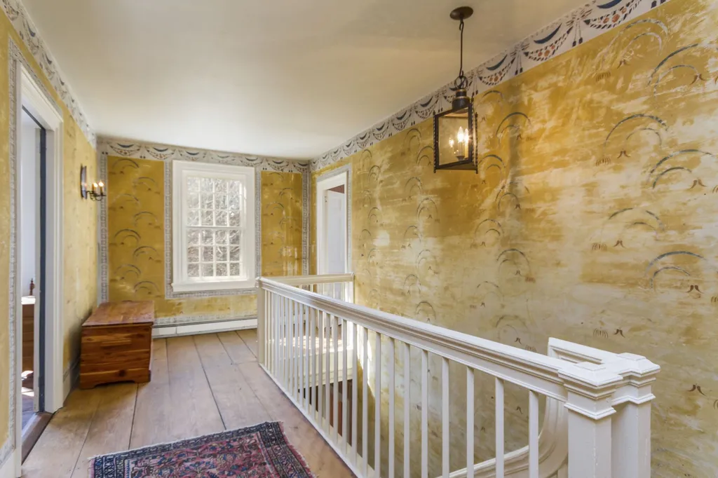 7518 Currier Road Loudon NH 03307