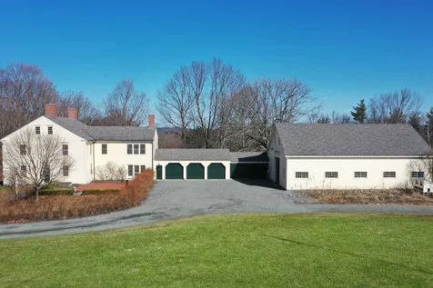 7518 Currier Road Loudon NH 03307