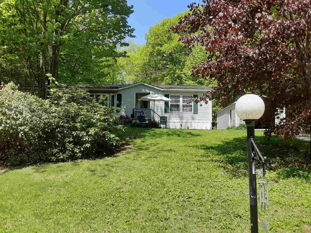 1 Eastman Avenue Wolfeboro NH 03894