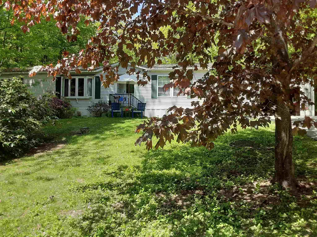 1 Eastman Avenue Wolfeboro NH 03894