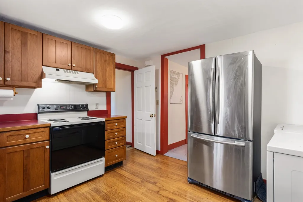 34 Blossom Street Portsmouth NH 03801