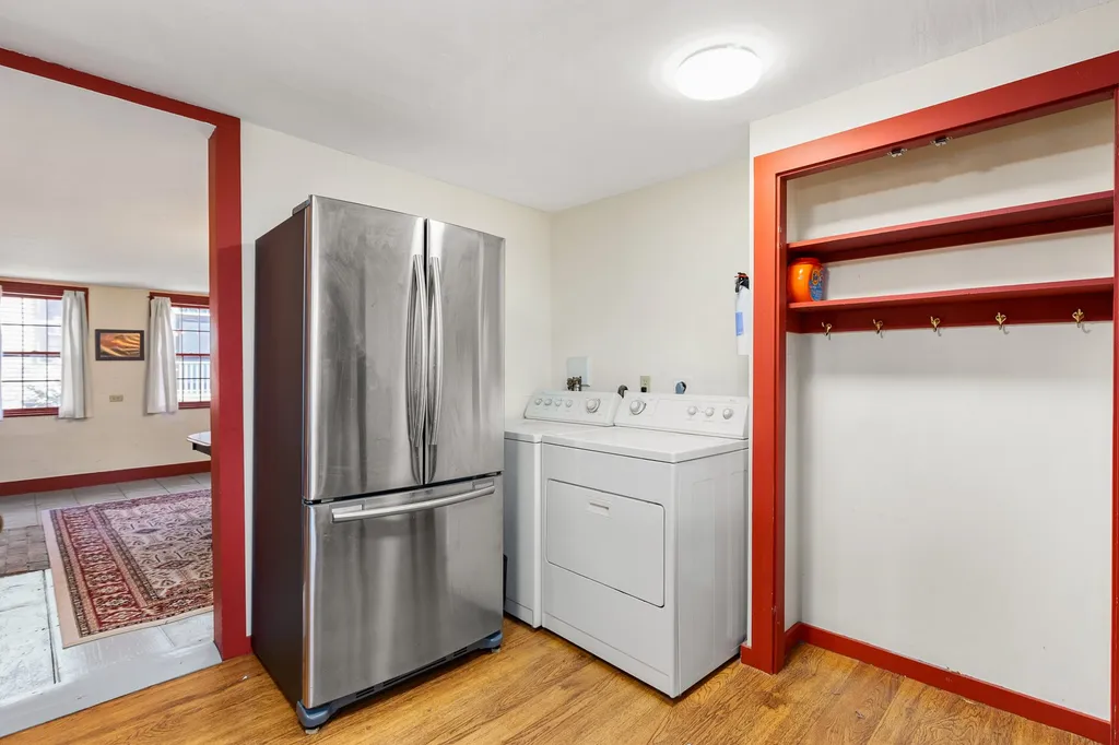 34 Blossom Street Portsmouth NH 03801