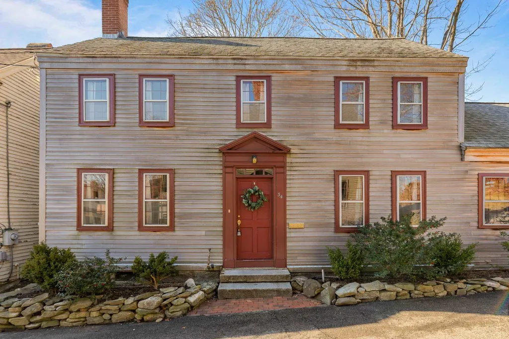34 Blossom Street Portsmouth NH 03801