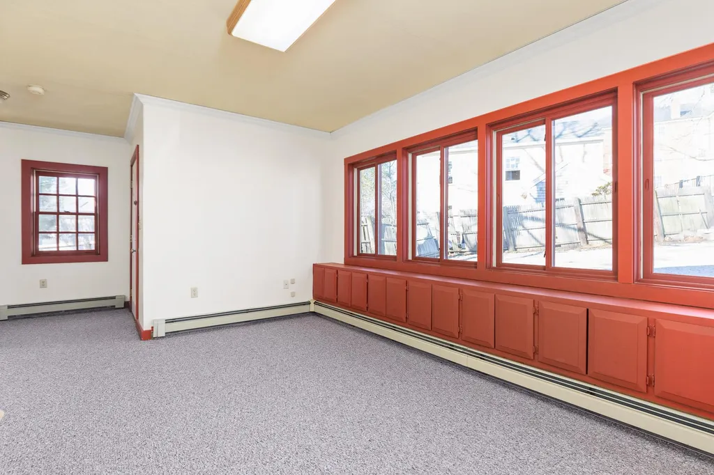34 Blossom Street Portsmouth NH 03801