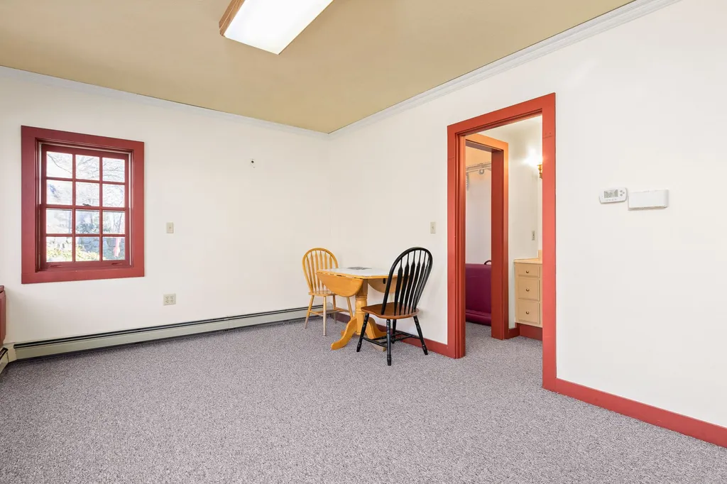 34 Blossom Street Portsmouth NH 03801
