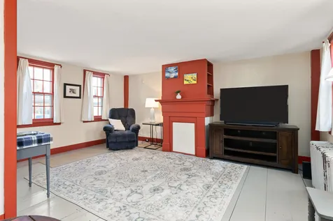 34 Blossom Street Portsmouth NH 03801