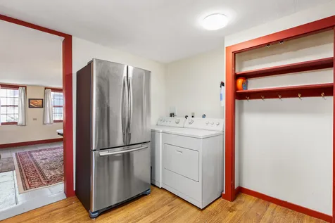 34 Blossom Street Portsmouth NH 03801