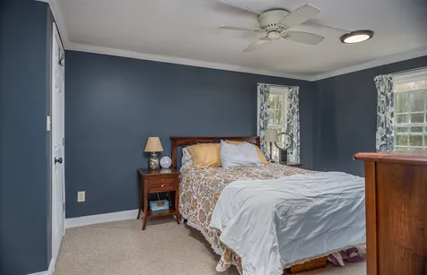 48 Moharimet Drive Madbury NH 03823