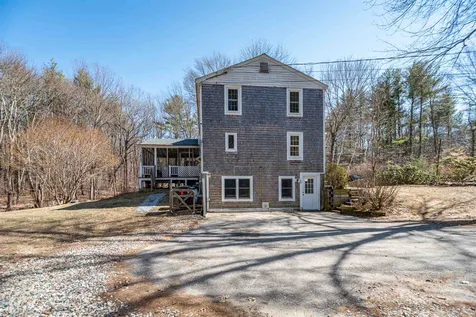 48 Moharimet Drive Madbury NH 03823