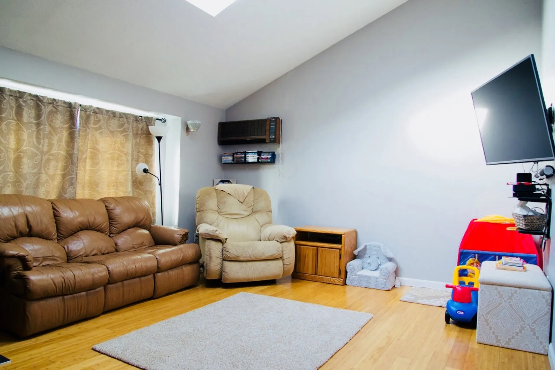 6l Matthew Drive Derry NH 03038