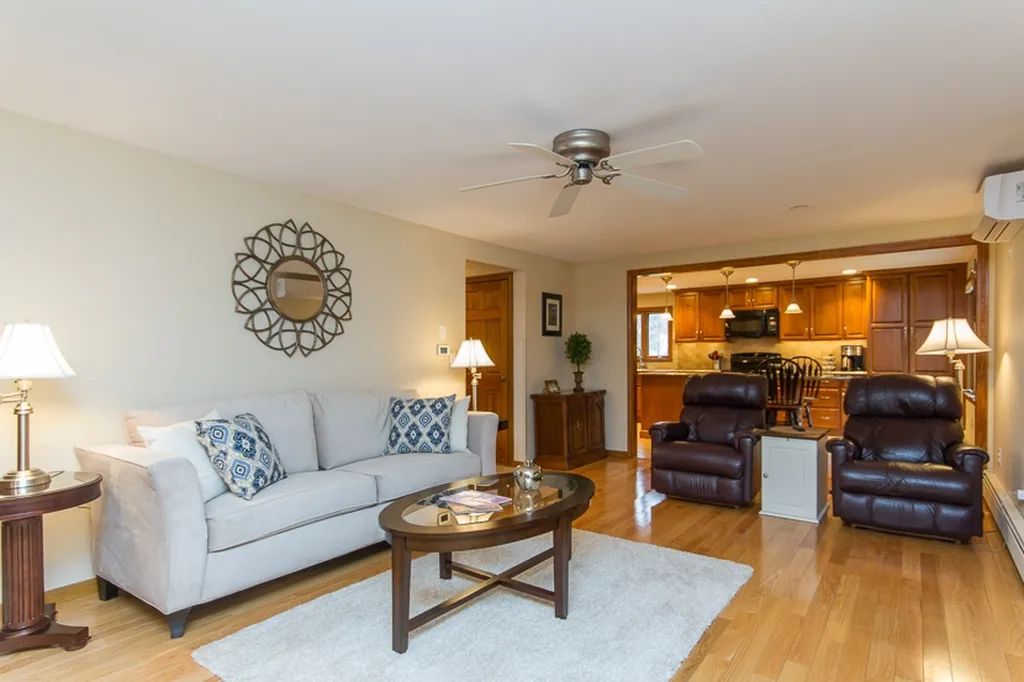 34 Mulberry Lane Bedford NH 03110