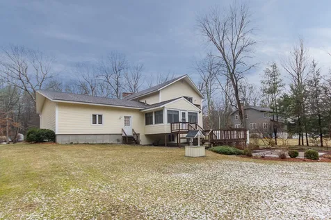 34 Mulberry Lane Bedford NH 03110