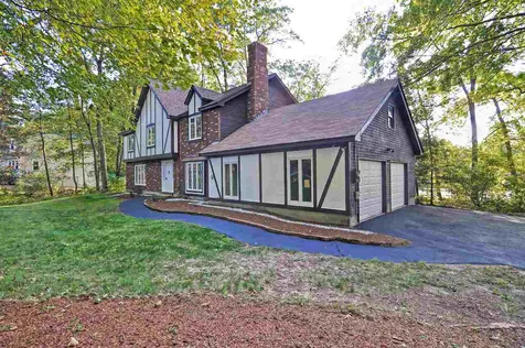 21 Dianna Road Londonderry NH 03053