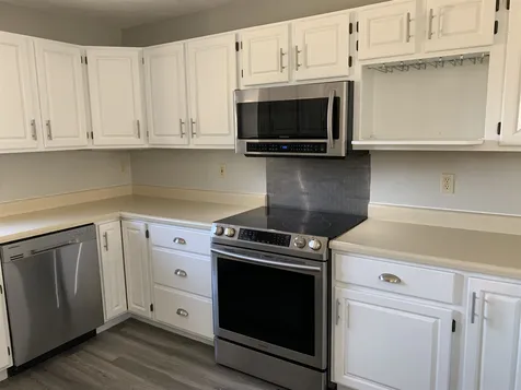 52 Birchwood Drive Hampstead NH 03841