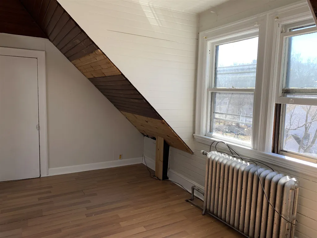 10 Merrimac Street Portsmouth NH 03801