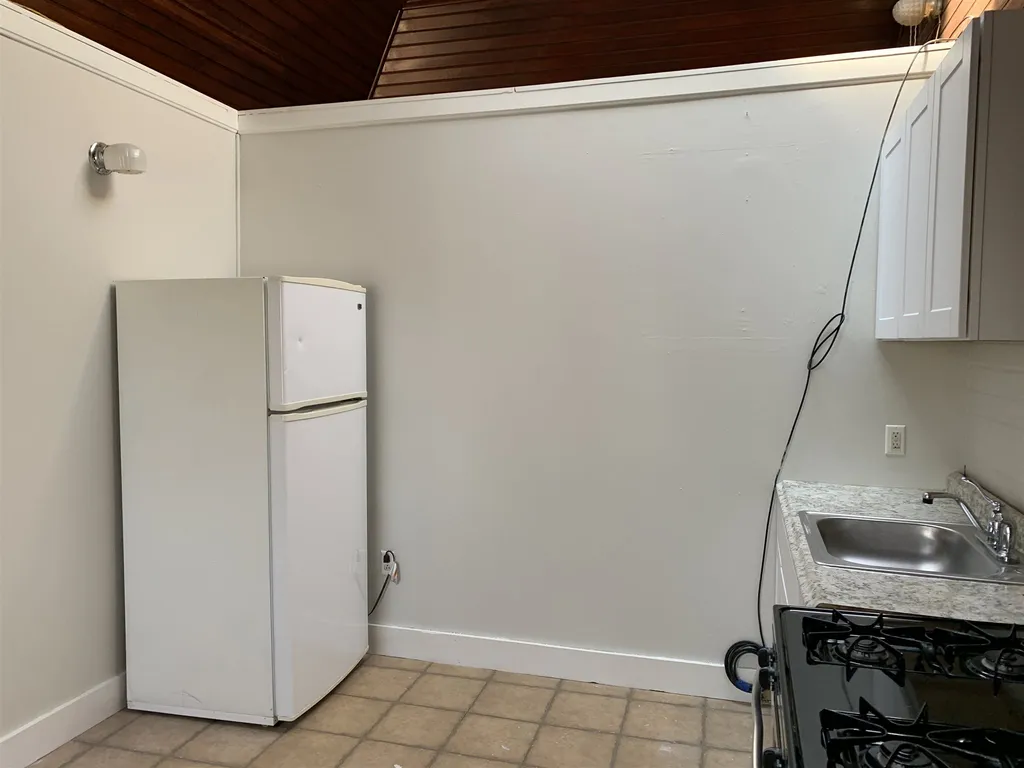 10 Merrimac Street Portsmouth NH 03801
