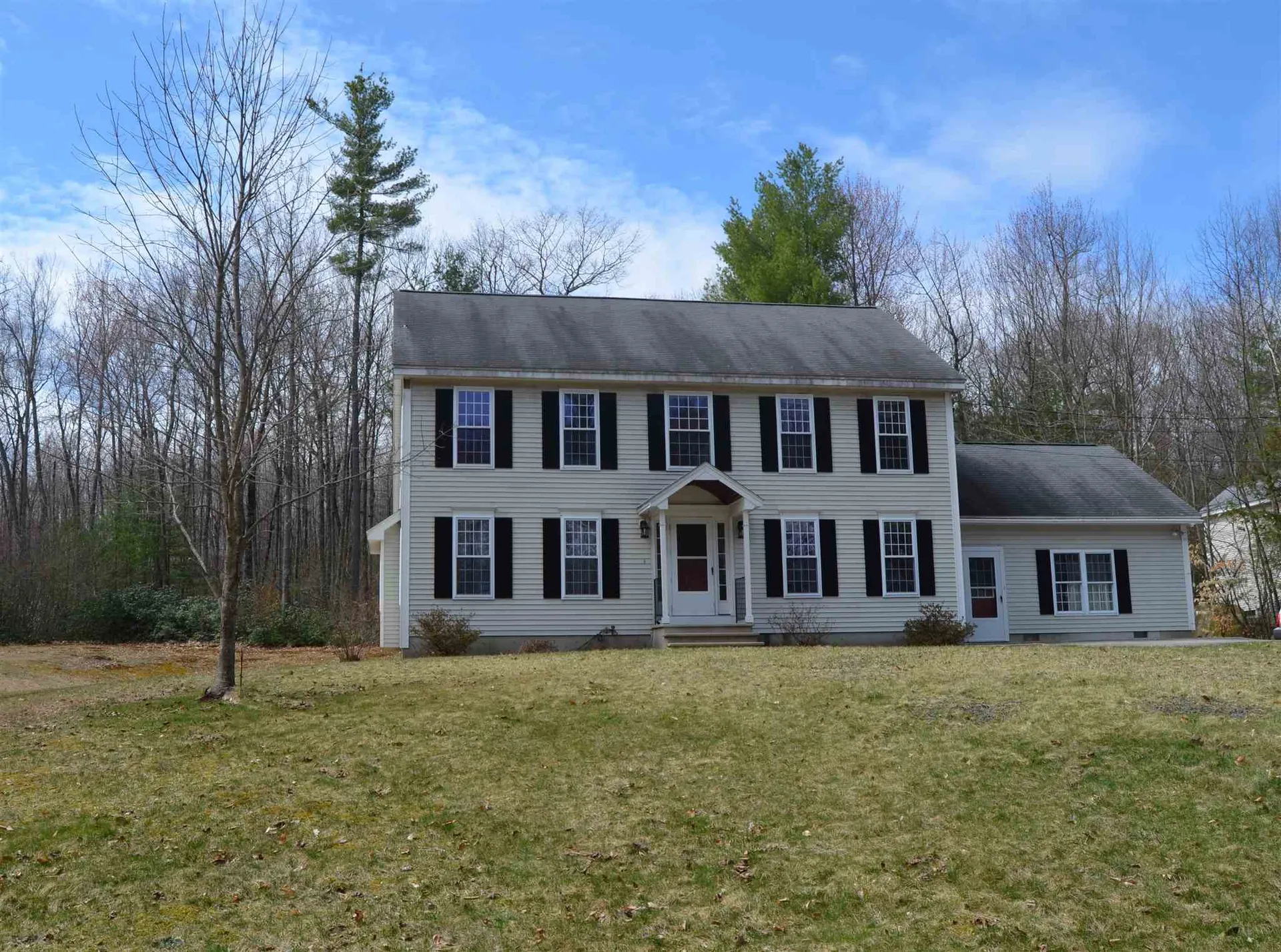 447 Ponemah Hill Road Milford NH 03055