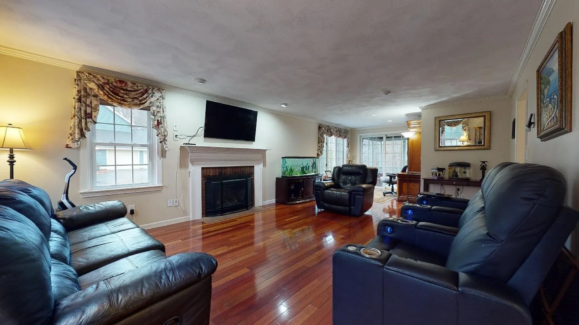 13 Colleen Drive Salem NH 03079