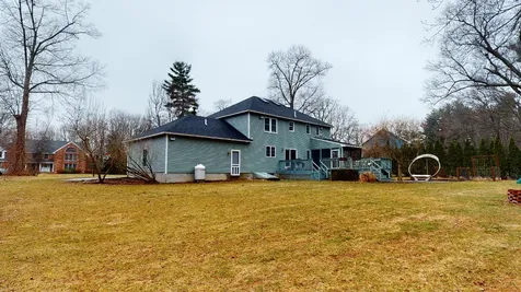 13 Colleen Drive Salem NH 03079