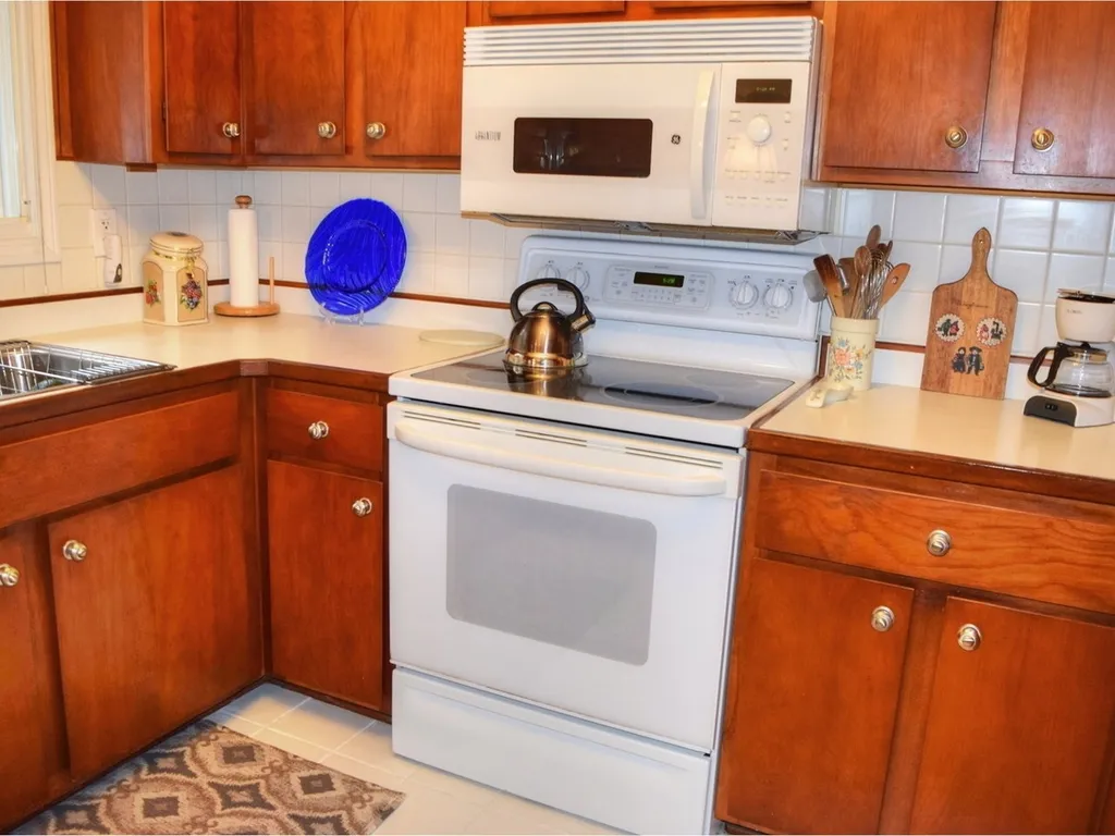 68 Lawrence Road Richmond VT 05477