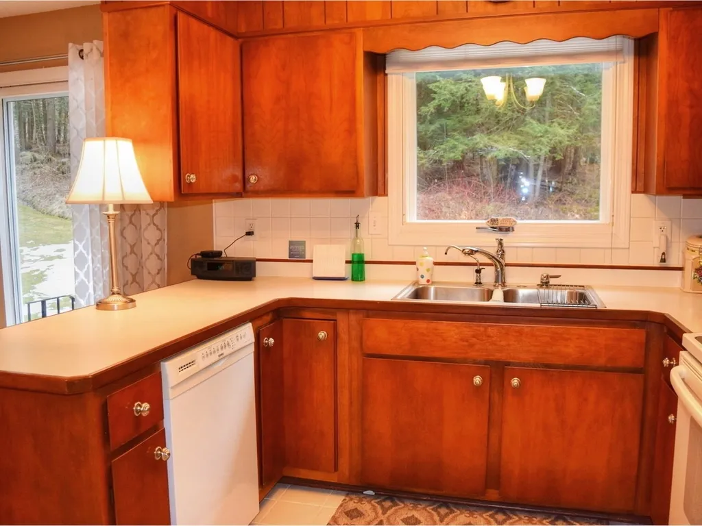 68 Lawrence Road Richmond VT 05477