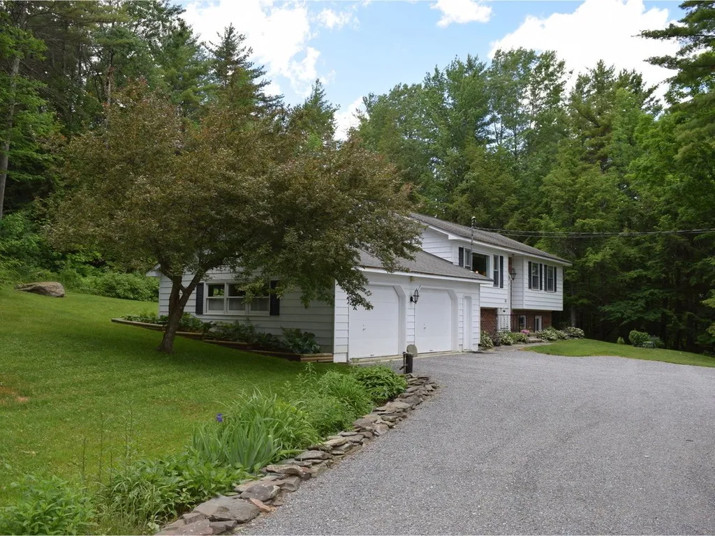 68 Lawrence Road Richmond VT 05477