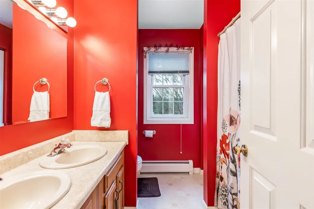 26 Derby Circle South Burlington VT 05403