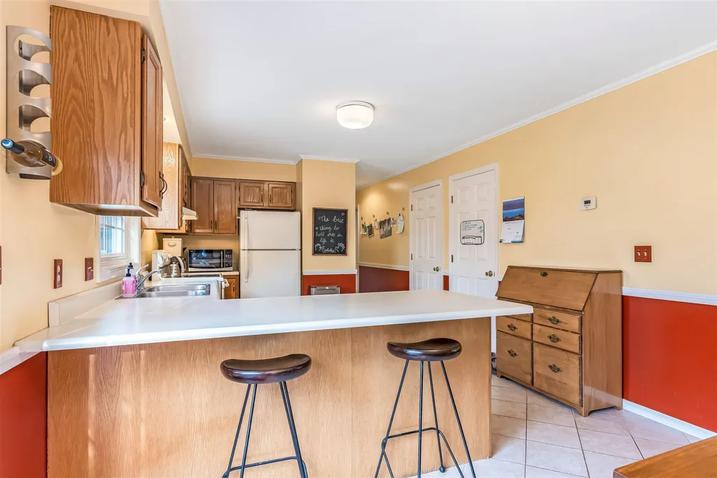 26 Derby Circle South Burlington VT 05403