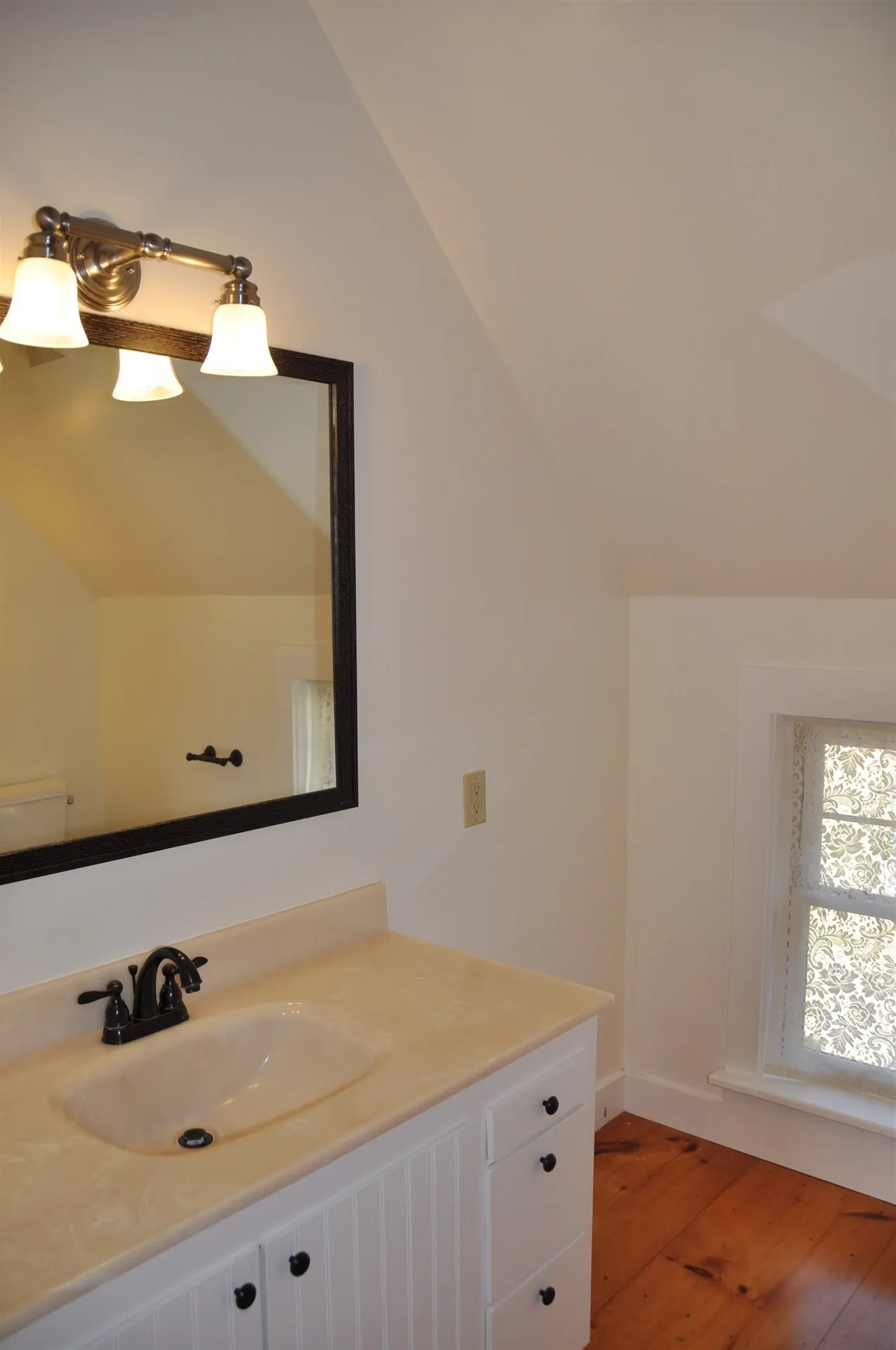 567 Orchard Run Cornwall VT 05753