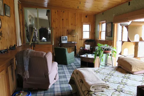 106 Exeter Road Kingston NH 03848