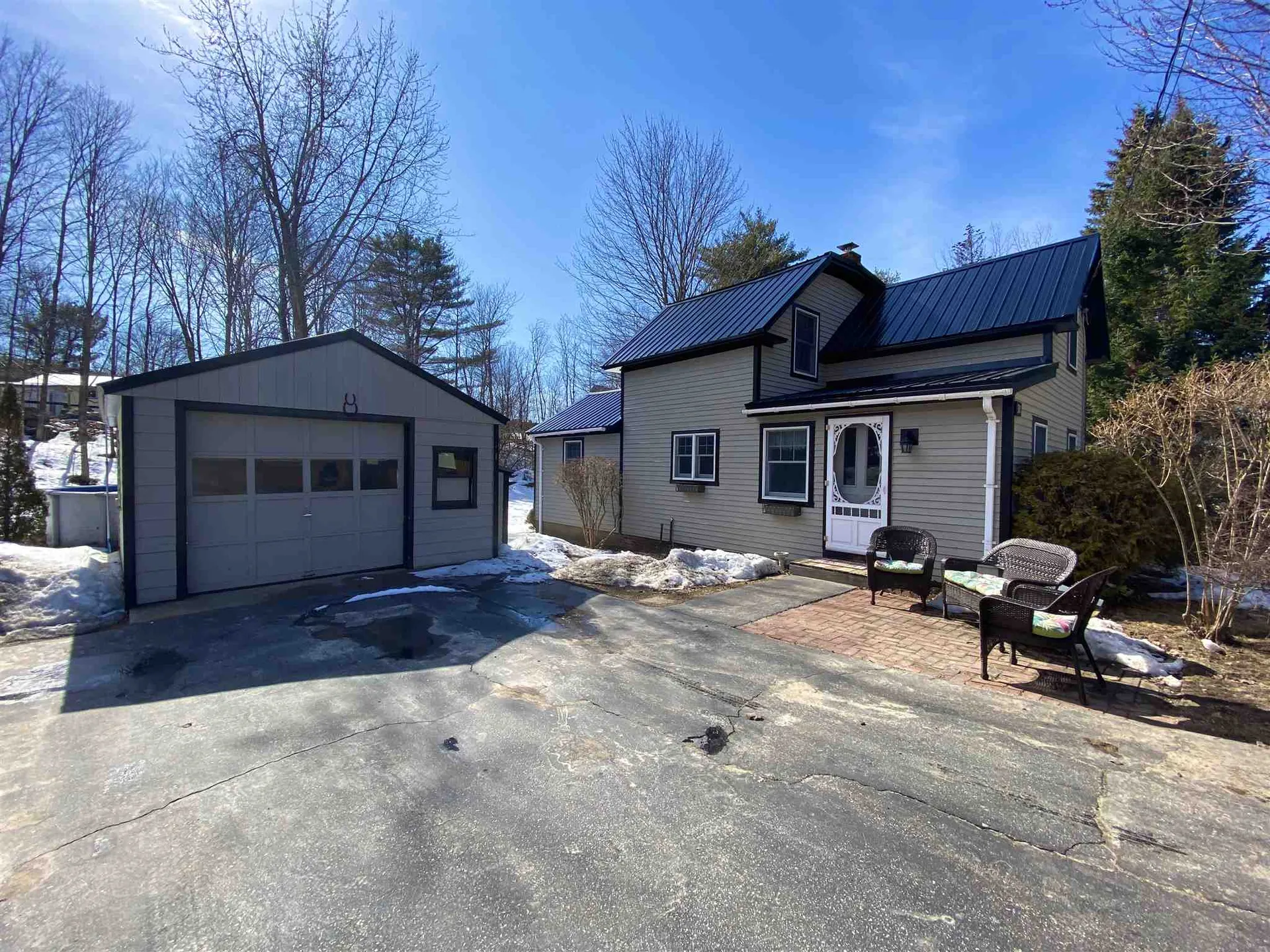 30 Washington Street Ashland NH 03217