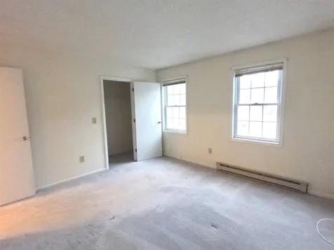 12 Hayes Avenue South Burlington VT 05403