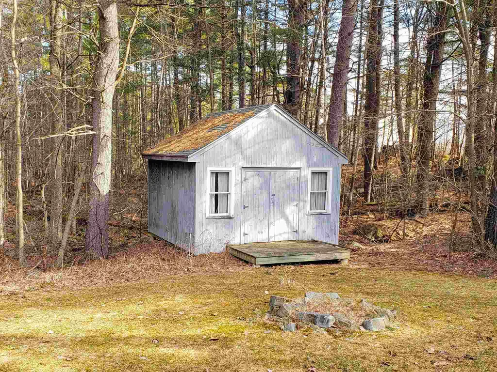 6 Irving Drive Concord NH 03301