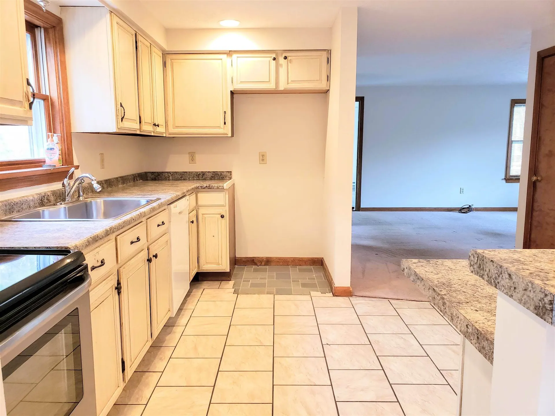 6 Irving Drive Concord NH 03301