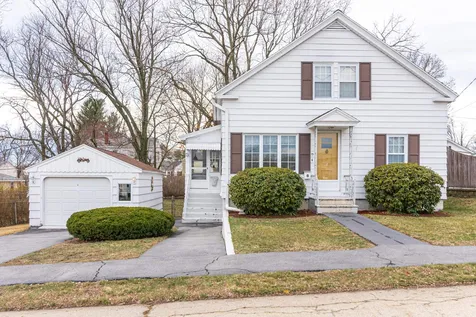 15 Verona Street Nashua NH 03060
