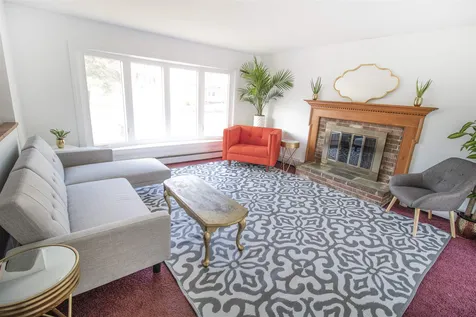 93 Woodlawn Circle Portsmouth NH 03801