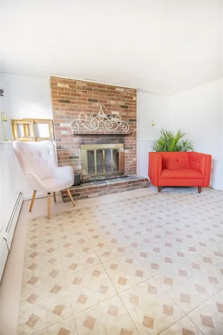 93 Woodlawn Circle Portsmouth NH 03801