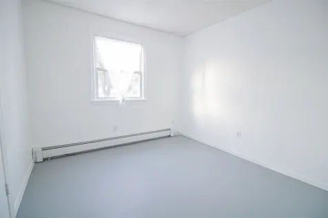 93 Woodlawn Circle Portsmouth NH 03801