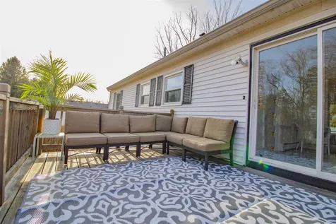 93 Woodlawn Circle Portsmouth NH 03801
